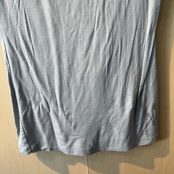 Marciano fitted Tee Shirt Size XS with Logo - Picture 5 of 6
